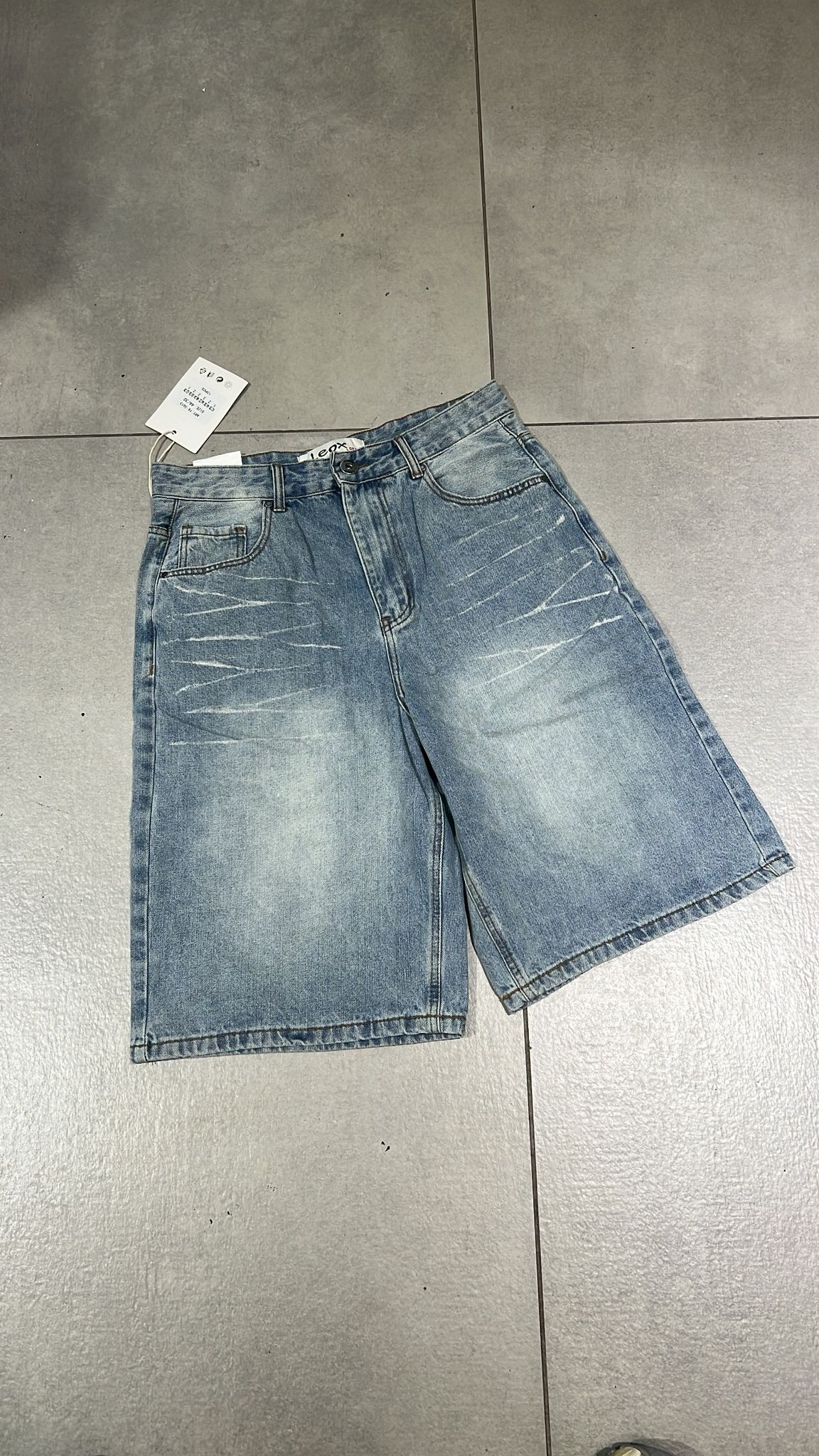 BERMUDA OVER RAGLAN 3615