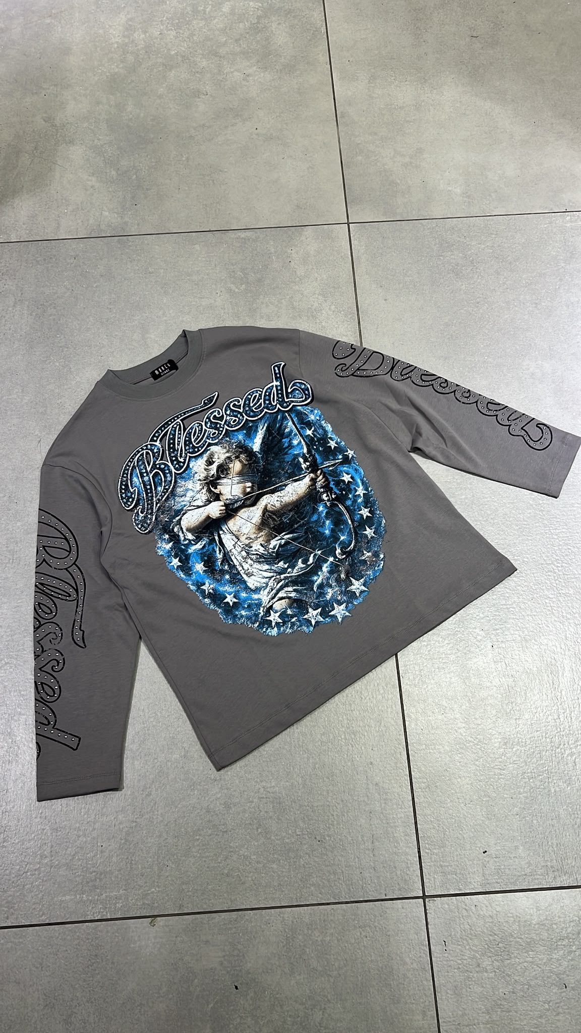 LONGSLEEVE BLESSED 6682