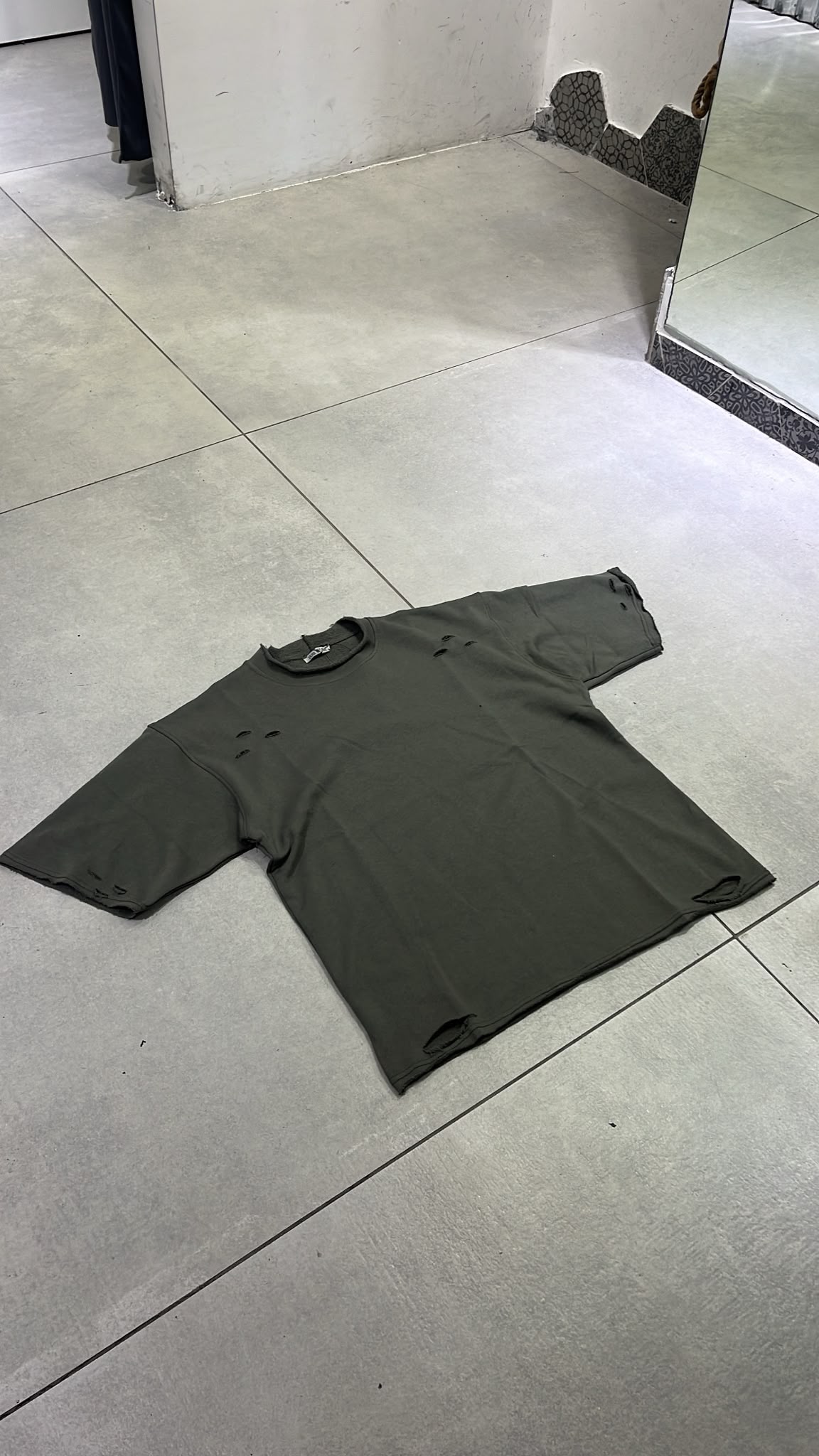T-SHIRT FELPINA RIPPED 2224