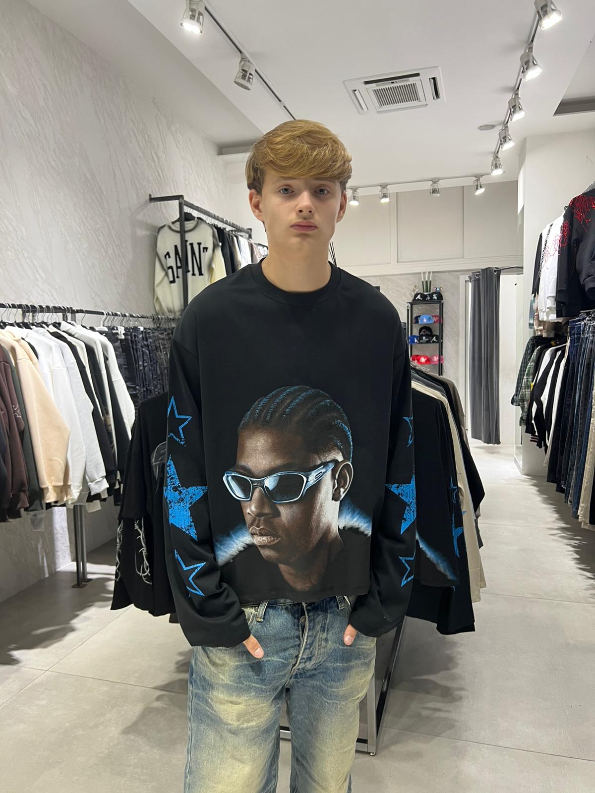 LONGESLEEVE STAR 056