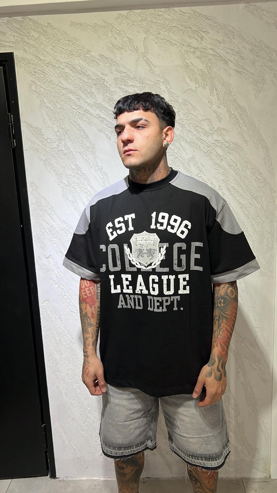 T-SHIRT COLLEGE ART 172