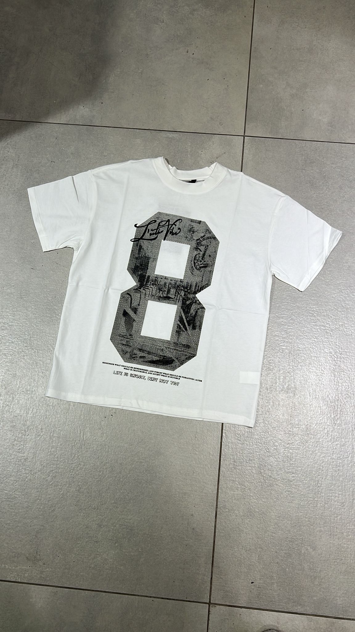 T-SHIRT EIGHT v31096
