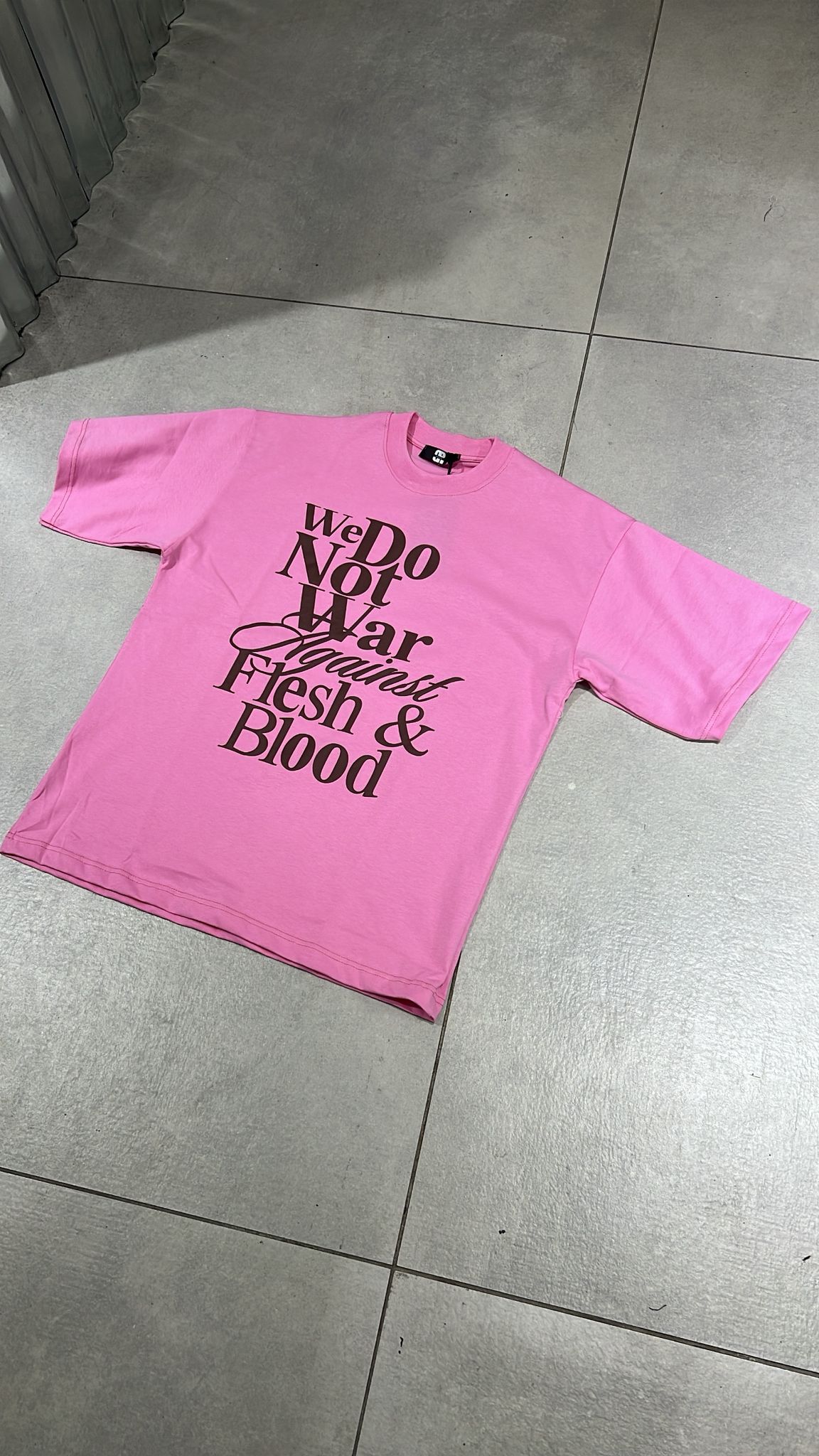 T-SHIRT WE DO NOT WAR
