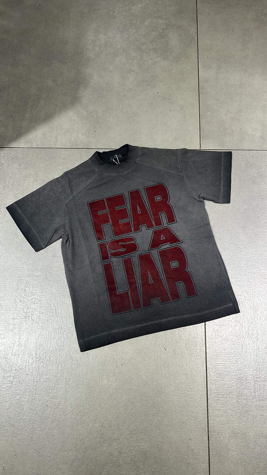 T-SHIRT FEAR 0545