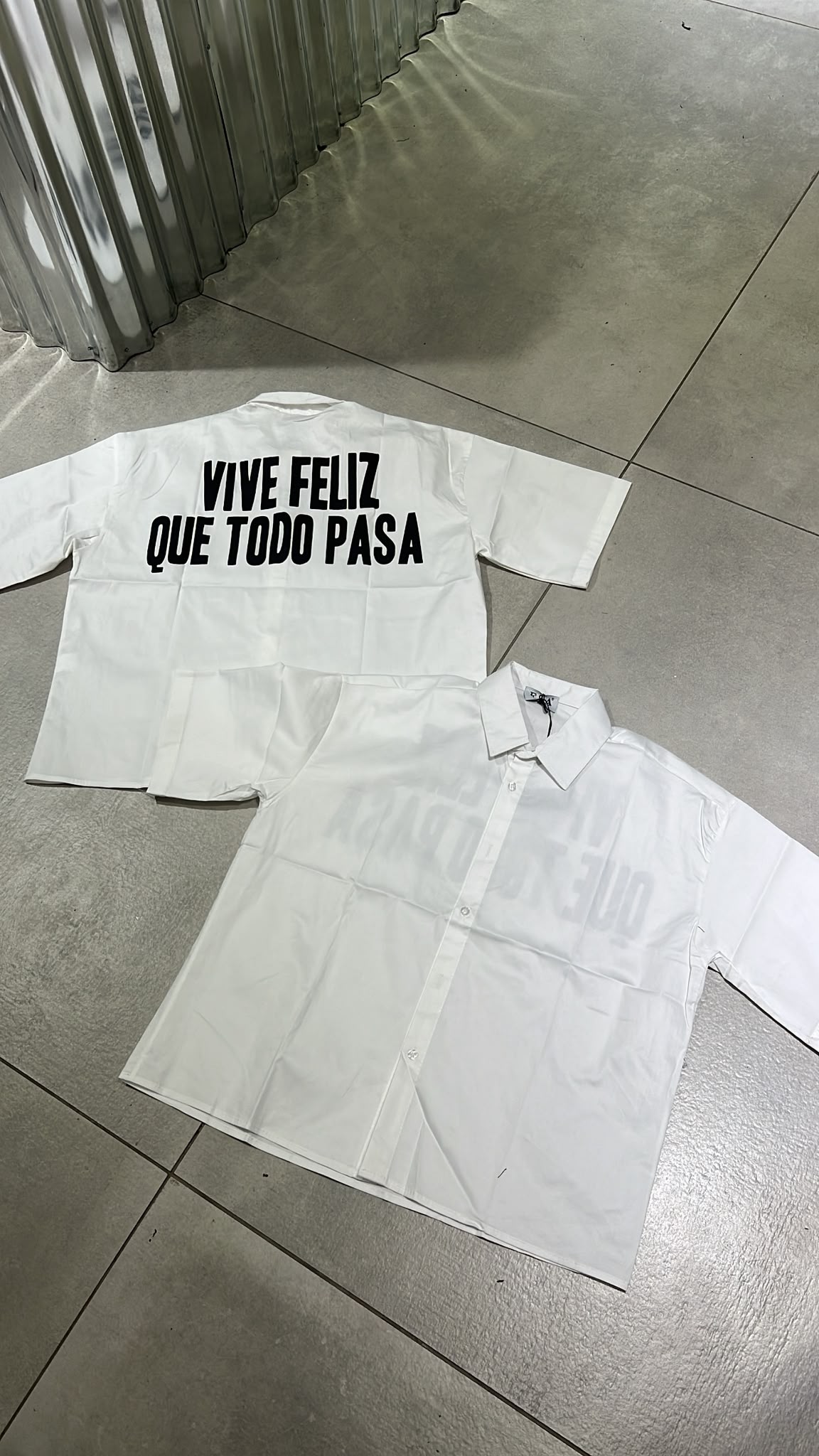 CAMICIA VIVE FELIZ 1107