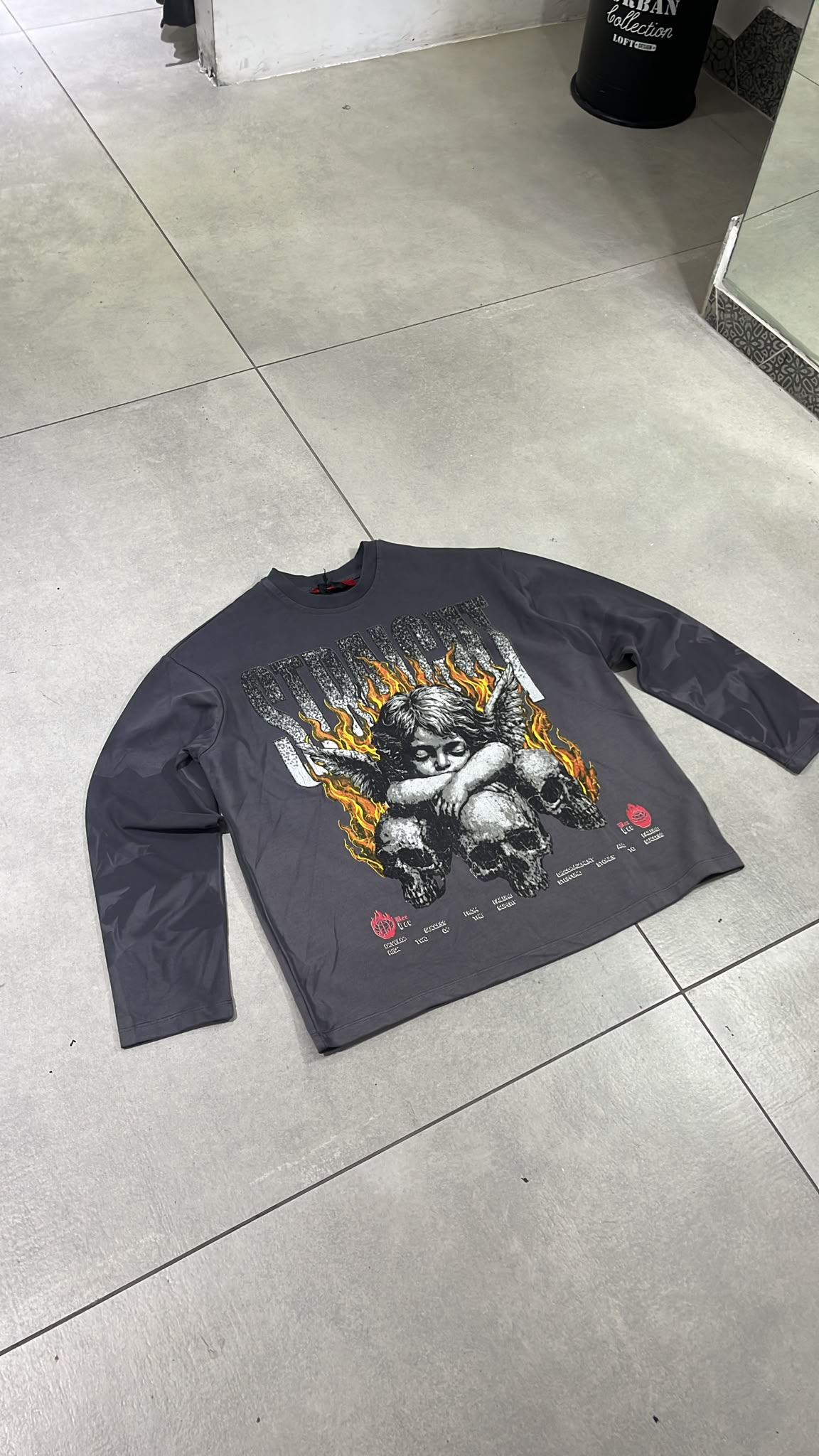 LONGSLEEVE ANGELS BUNKER 266