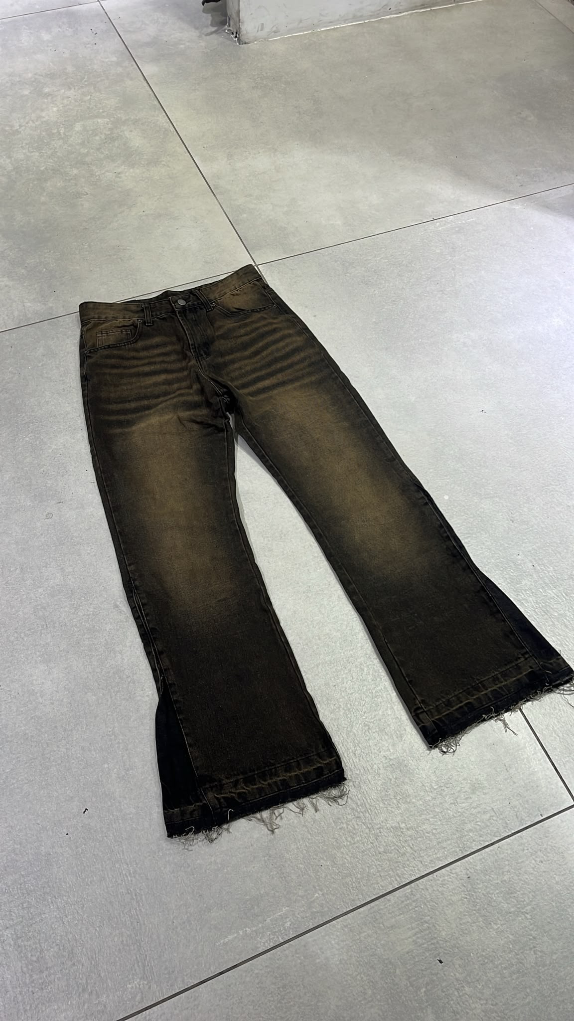 JEANS FLARE BROWN 715